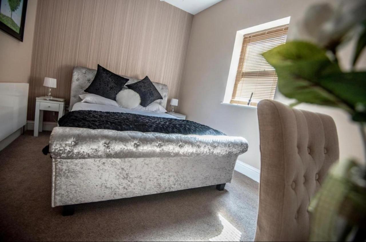 The George Wright Boutique Hotel, Bar & Restaurant Rotherham Zewnętrze zdjęcie