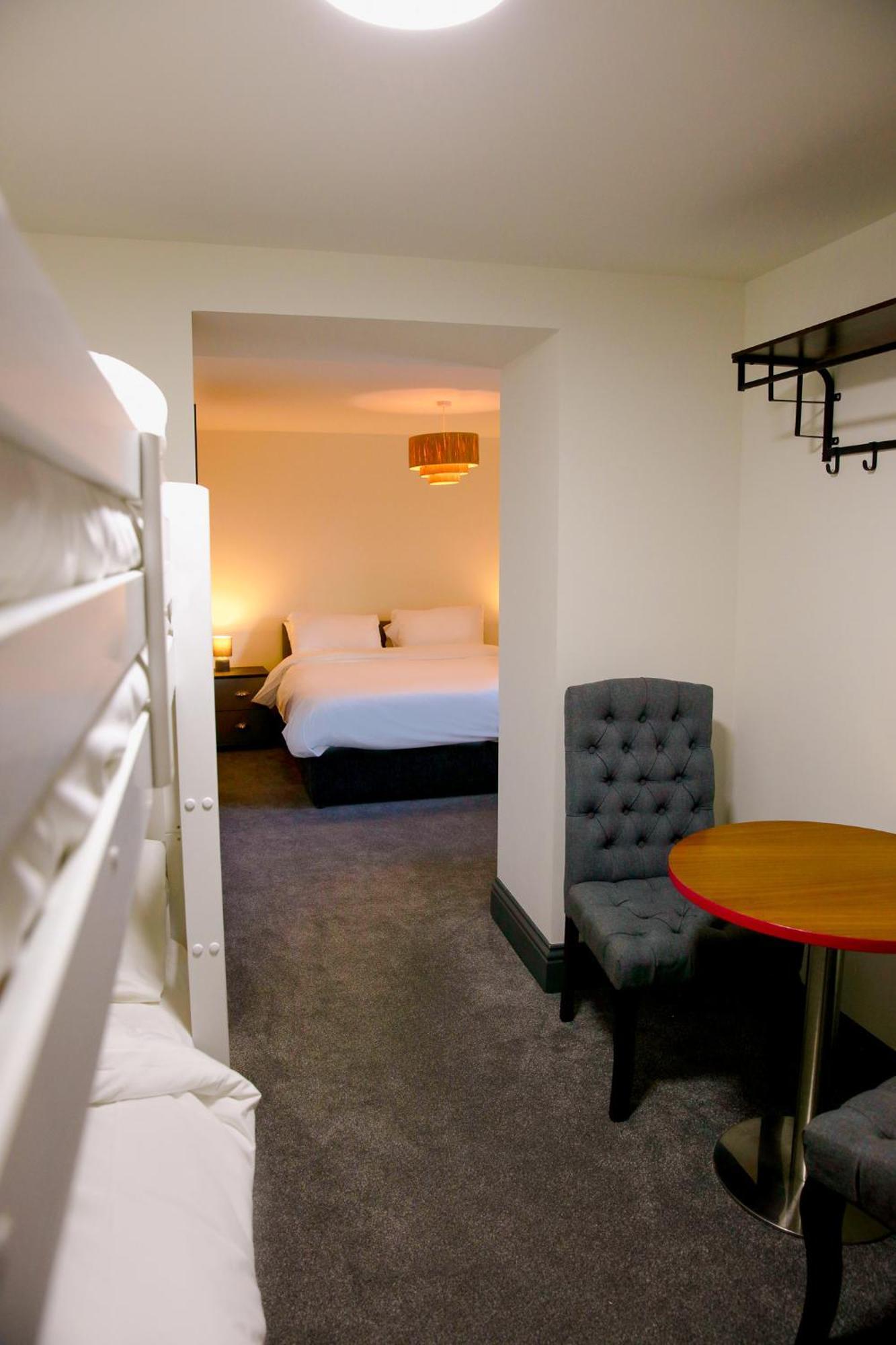 The George Wright Boutique Hotel, Bar & Restaurant Rotherham Zewnętrze zdjęcie