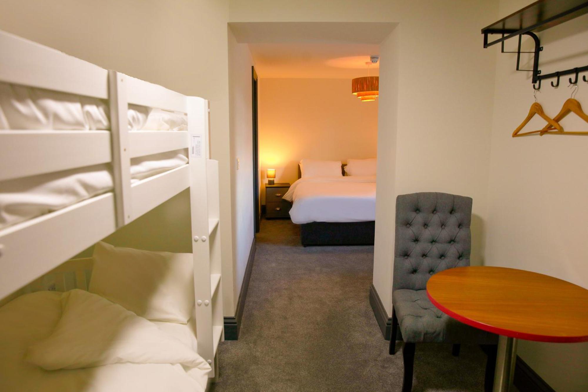The George Wright Boutique Hotel, Bar & Restaurant Rotherham Zewnętrze zdjęcie