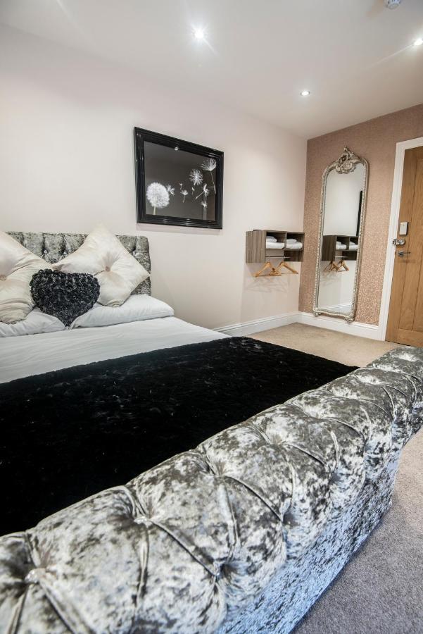 The George Wright Boutique Hotel, Bar & Restaurant Rotherham Zewnętrze zdjęcie